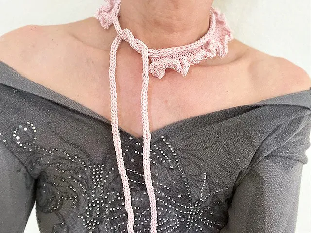 Bala necklace, knit kit