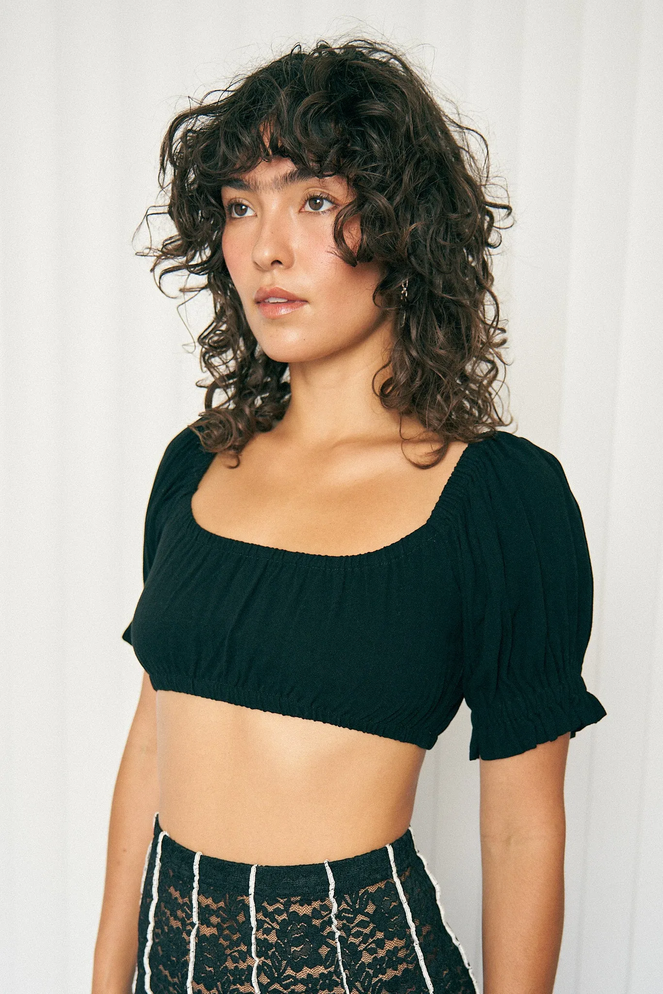 Wench Crop Top Black Linen